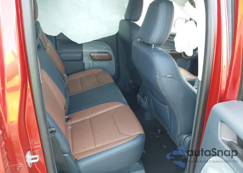 2024 Ford Maverick Lariat z USA, uszkodzony, nr VIN 3FTTW8M34RRB43707